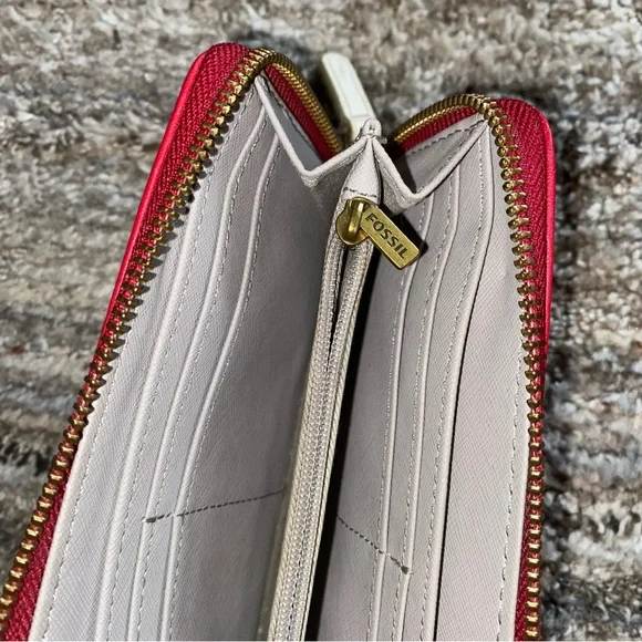 Fossil Red Leather Clutch with White Stud Dot Pattern (12) - Picture 5 of 7